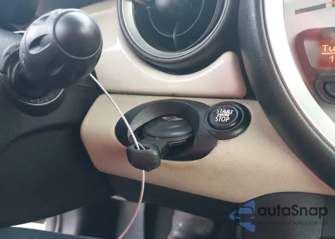 2014 Mini Clubman Cooper z USA, uszkodzony, nr VIN WMWZF3C52ET492354